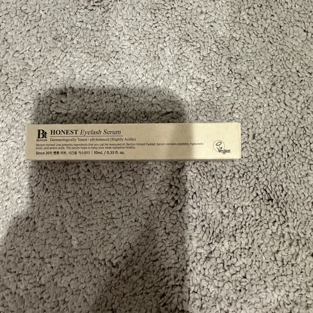 Brand new unopened Benton Hobest eyelash serum
